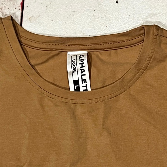 Alphalete Core LS Crop - Taupe - Picture 6 of 6